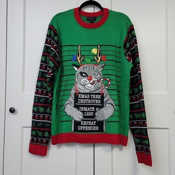Blizzard Bay Christmas sweater, large - Picture 6 of 6